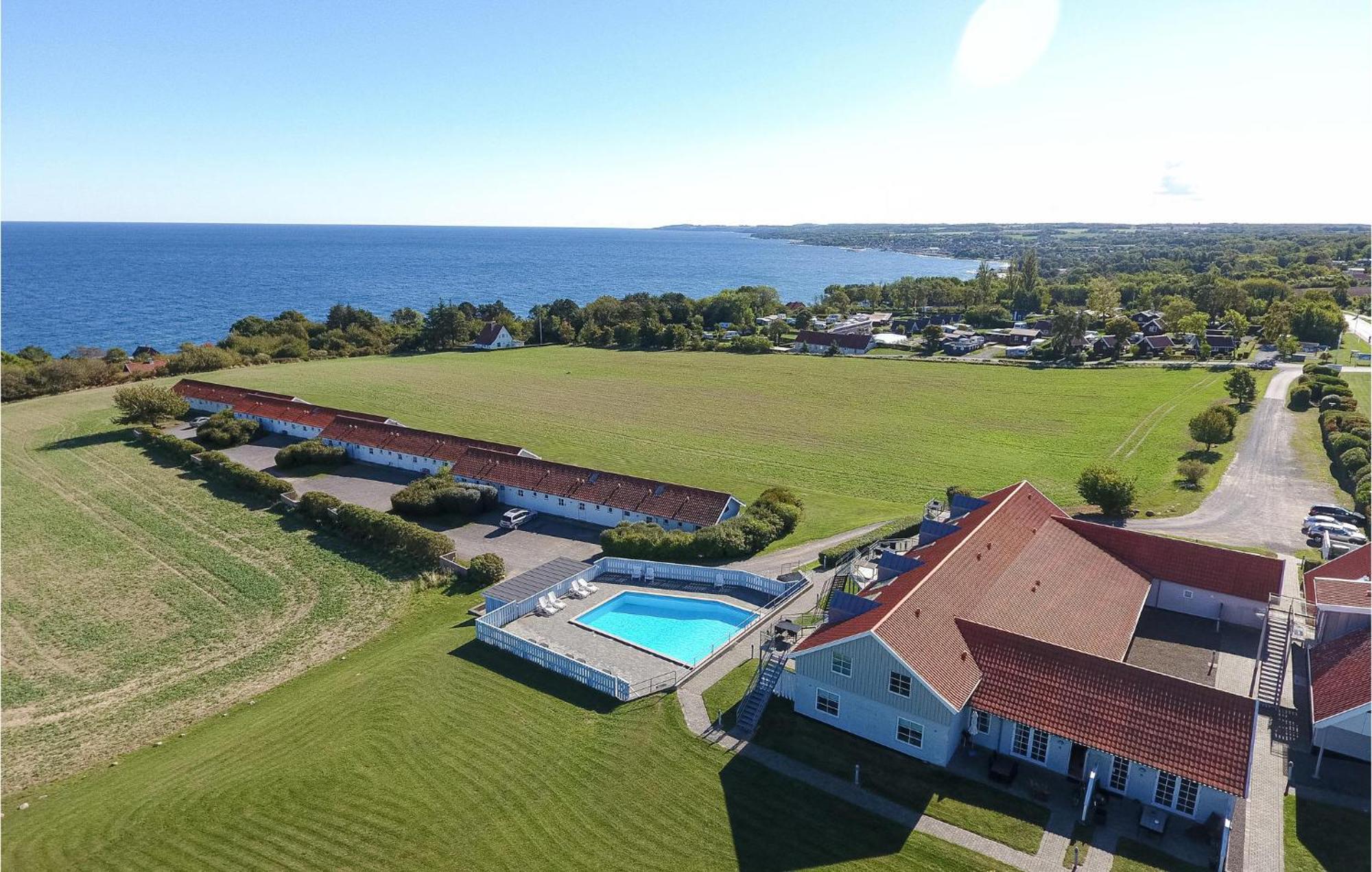 Nice Apartment In Allinge With House Sea View 外观 照片